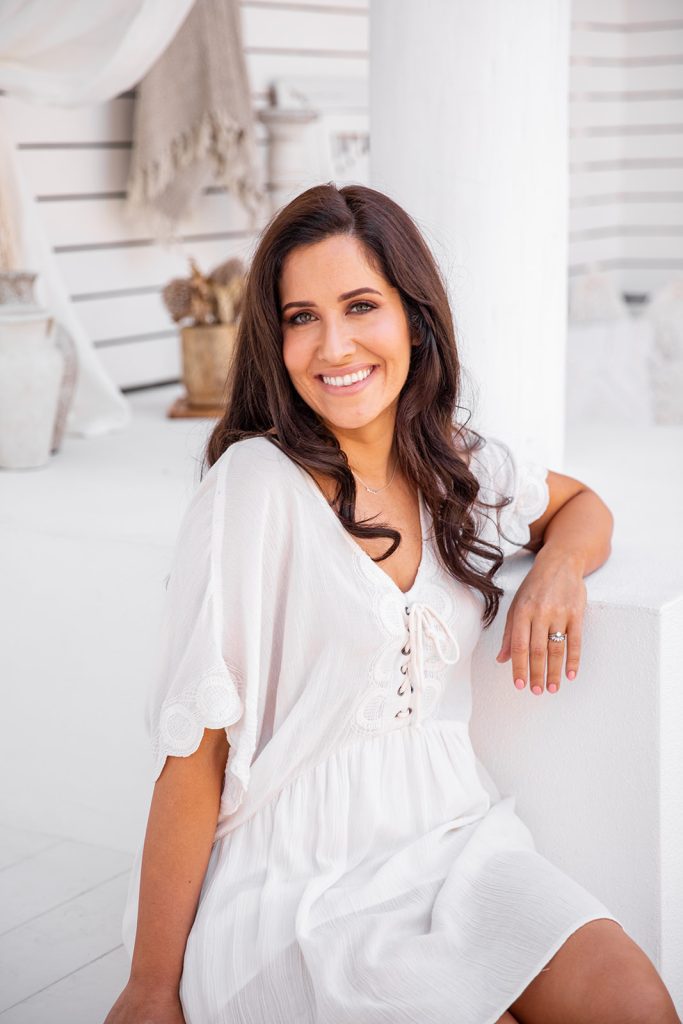 The Becoming Podcast with Nikki McCahon Matrescence episode